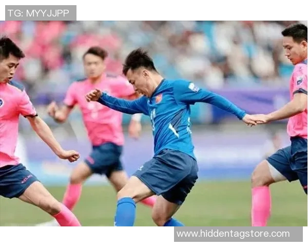 足球明星们的职业生涯揭秘与他们背后的奋斗故事 足球明星们的职业生涯揭秘与他们背后的奋斗故事